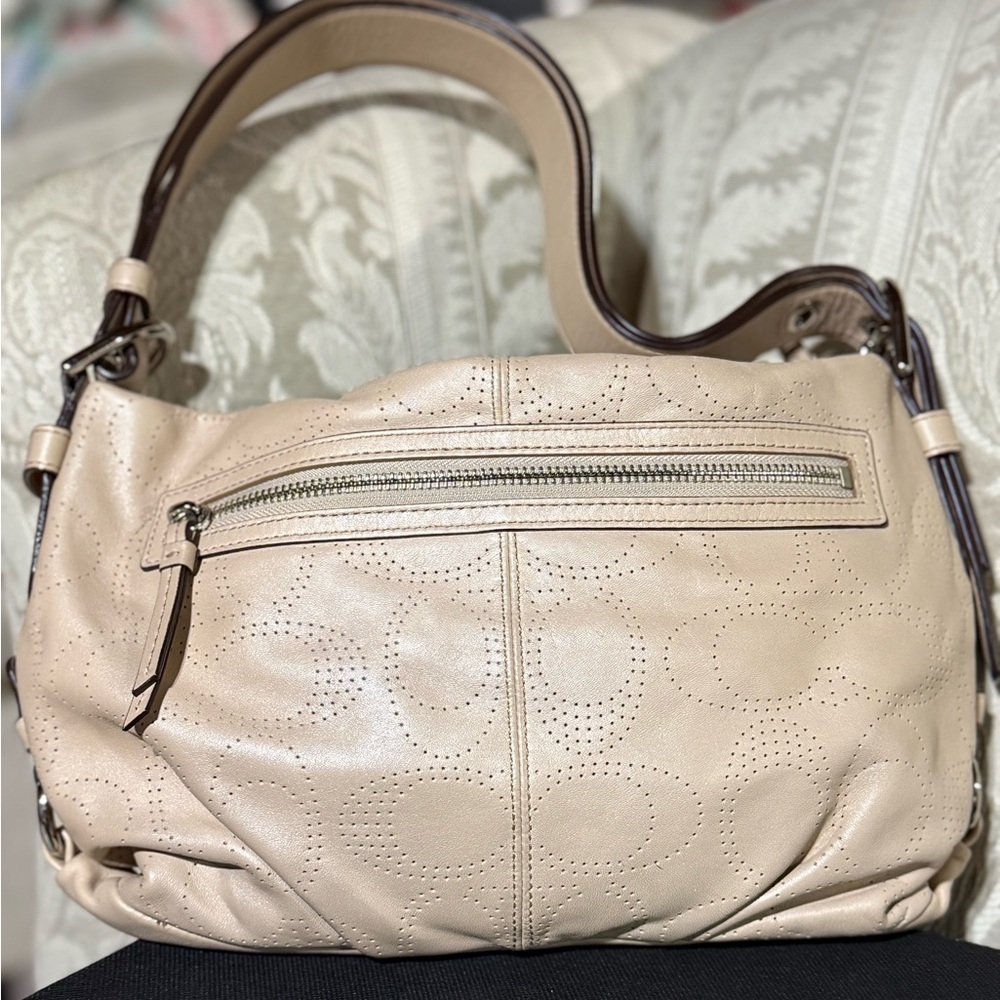 Coach cream/peach leather convertible arm, crossbody, shoulder bag
